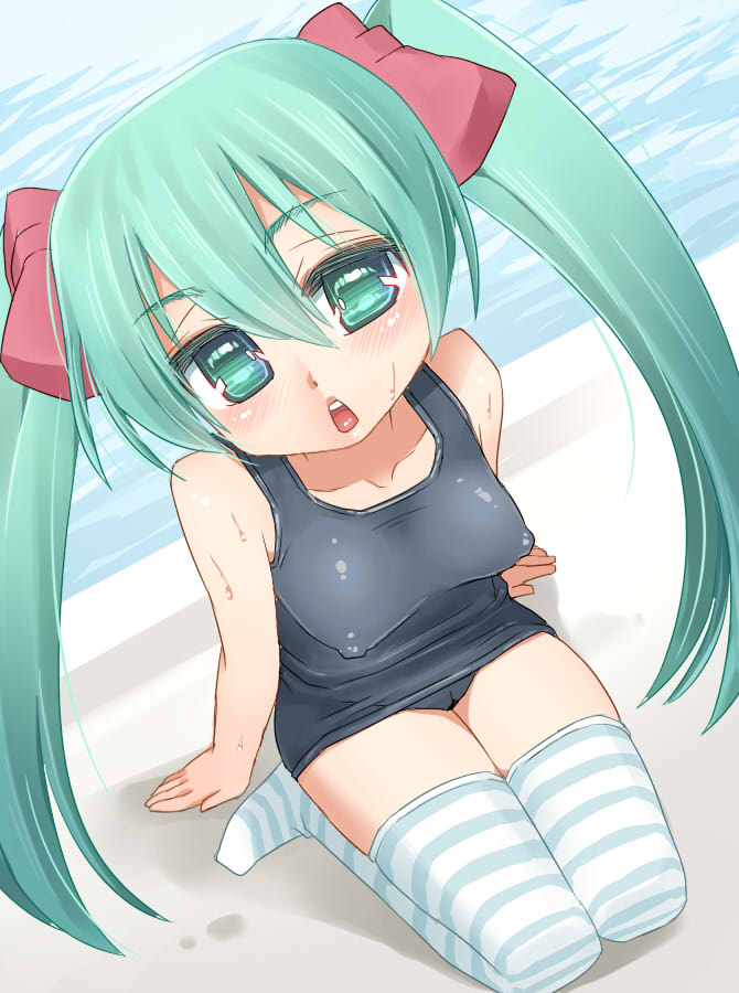 �~�N